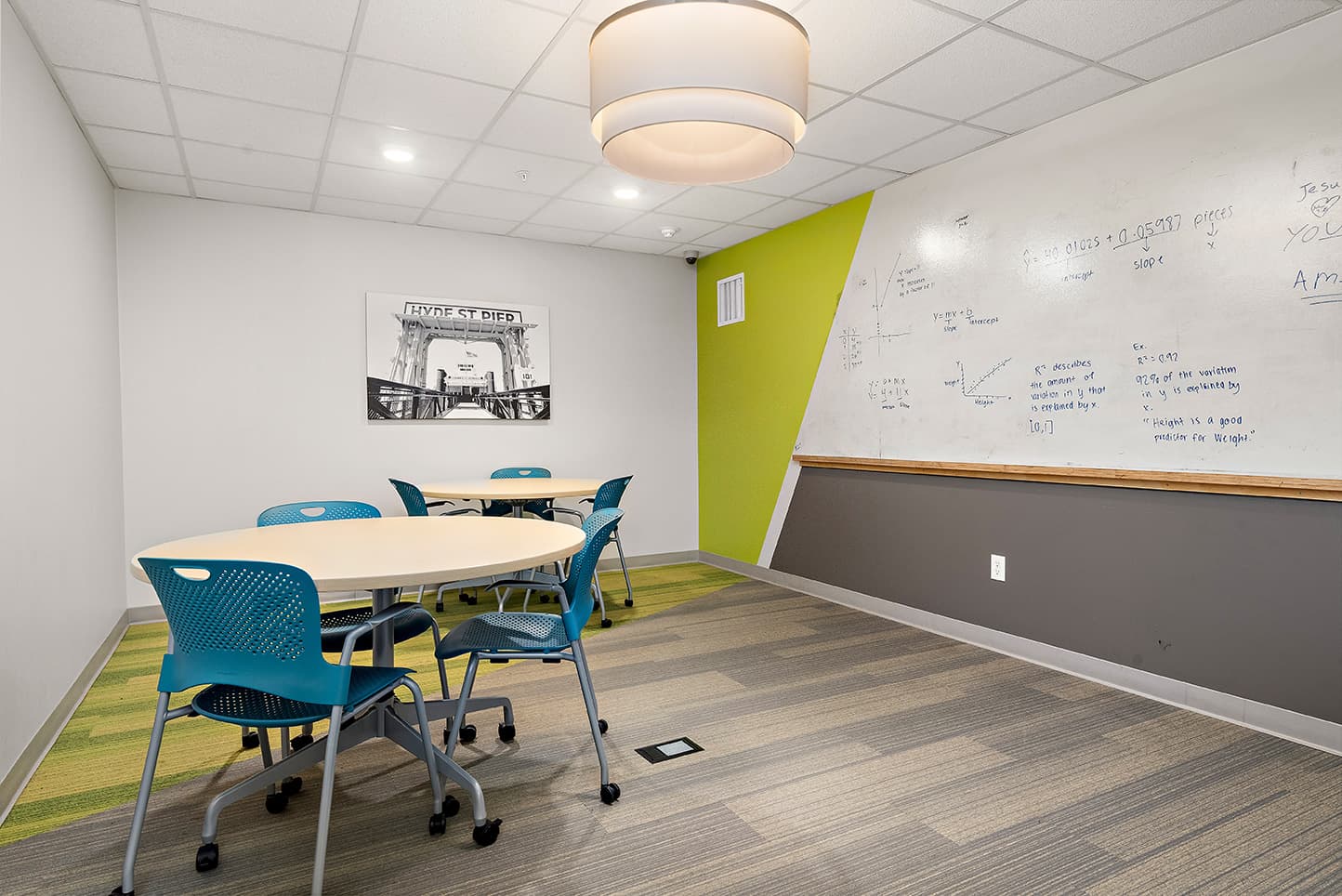 Business-Center-02-Radius-at-15th-Minneapolis-MN-5