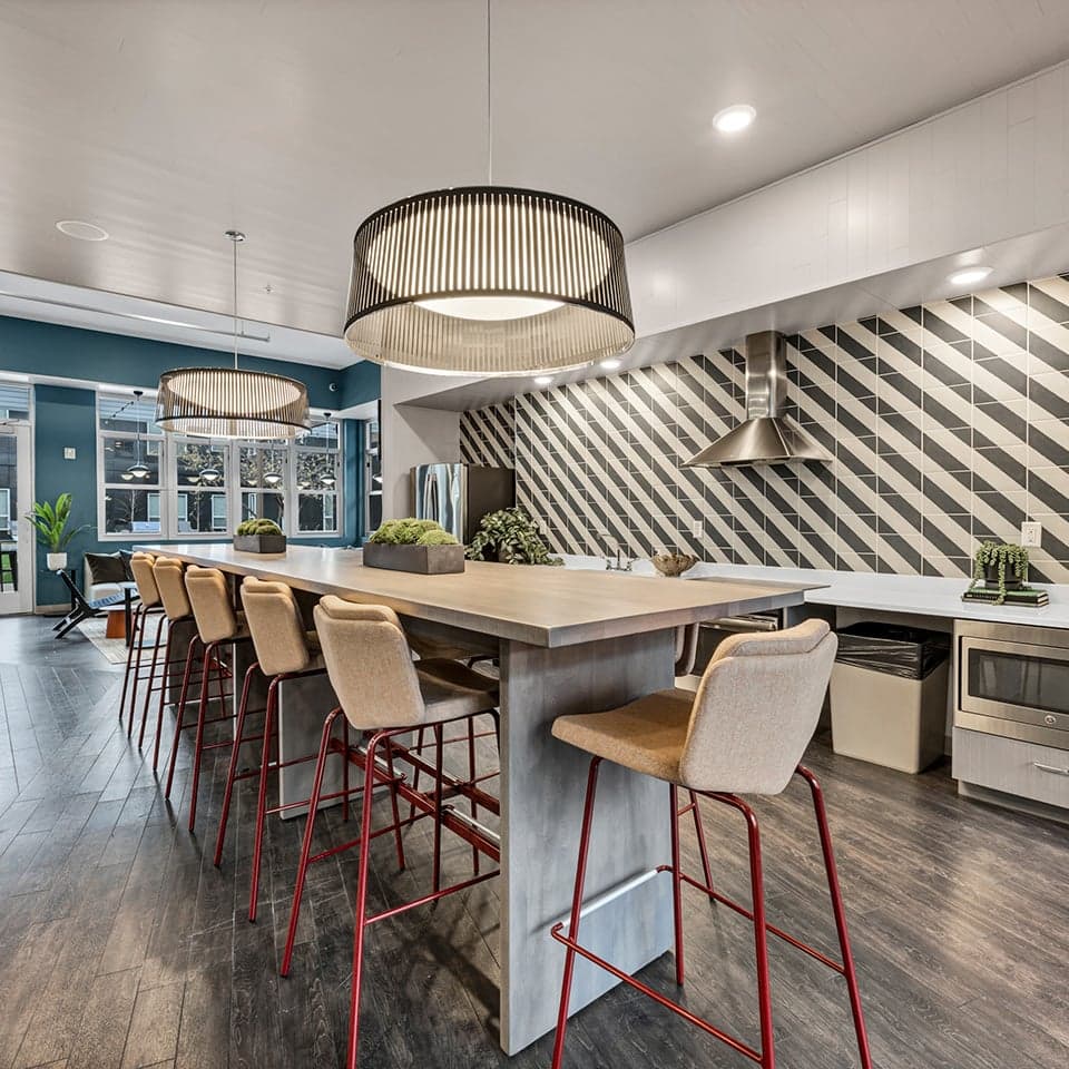 Radius-at-15th—Amenities—Lounge-(6)