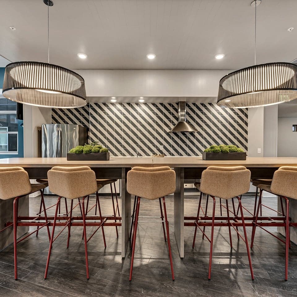 Radius-at-15th—Amenities—Lounge-(7)