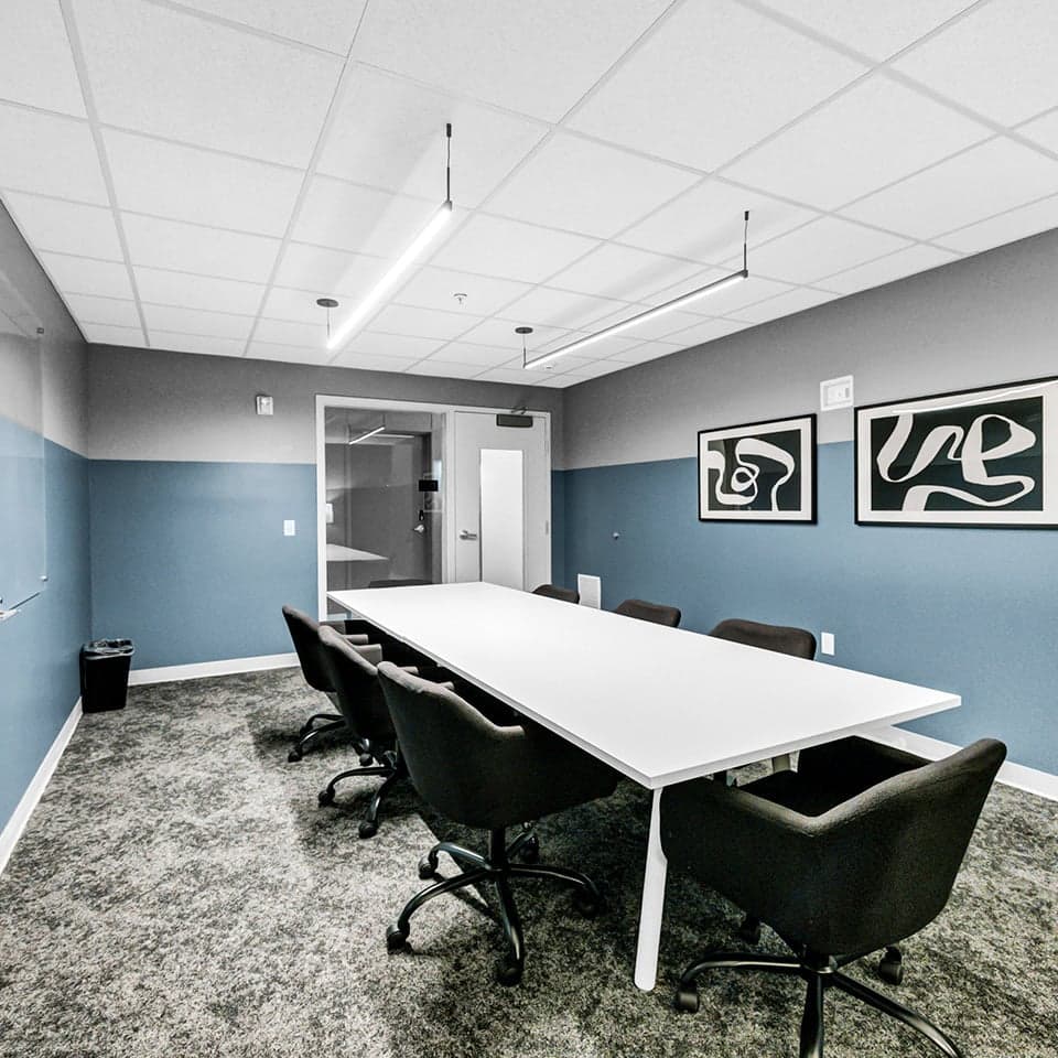 Radius-at-15th—Amenities—Study-Rooms–(1)